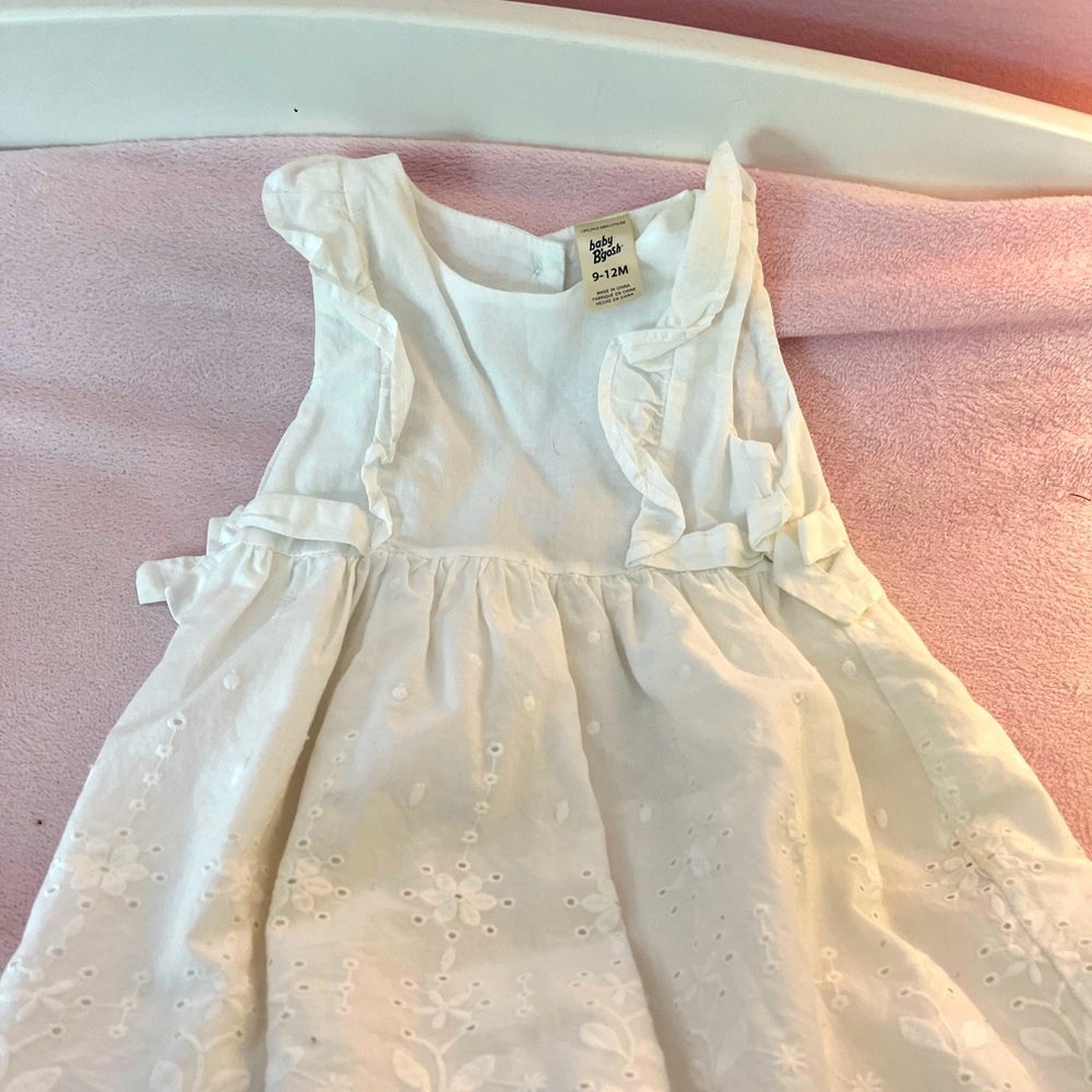 Baby B’Gosh White Cotton Floral Motif Sundress 9 - 12 Months